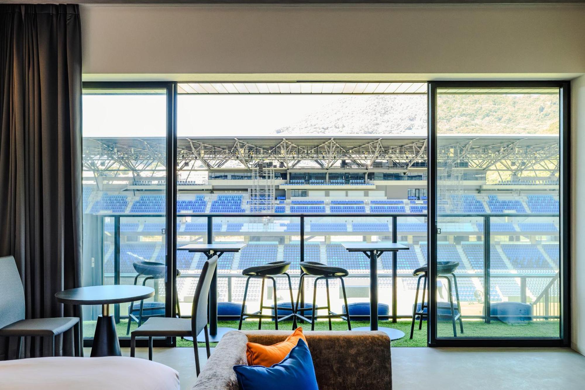 Stadium City Hotel Nagasaki Ngoại thất bức ảnh
